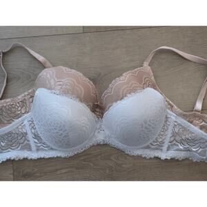 Victoria’s Secret 36D Lace Bra Lot 2 Bras White & Blush Pink